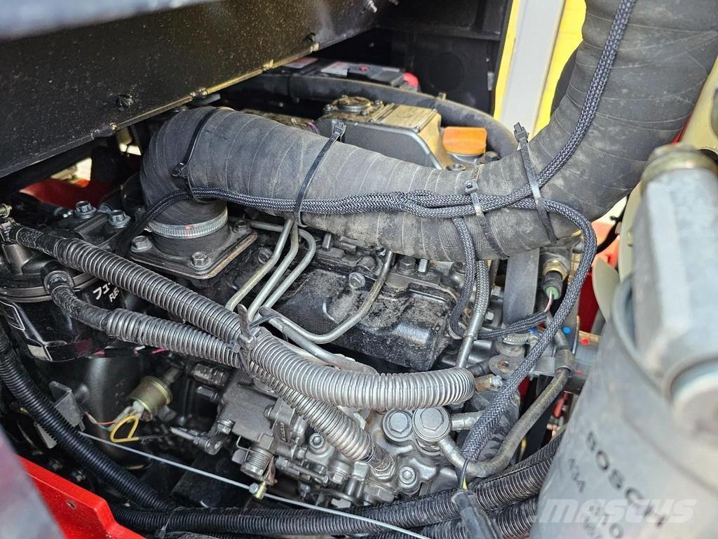 Heracles H280 Gumikerekes homlokrakodók