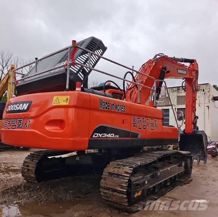Doosan DX 340 Lánctalpas kotrók