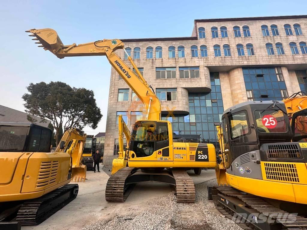 Komatsu PC 220-8 Lánctalpas kotrók