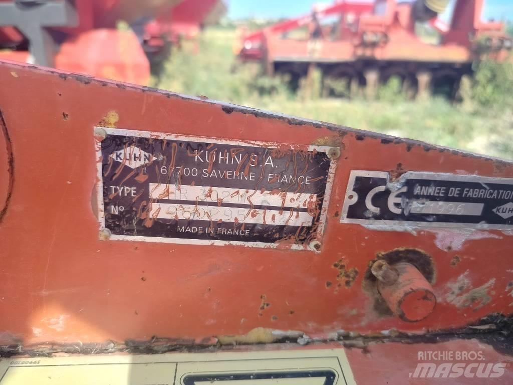 Kuhn HR 302 Borona