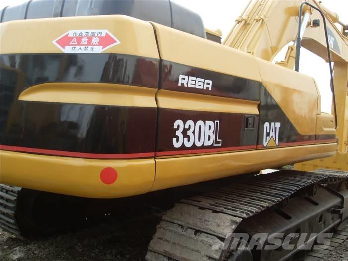 CAT 330 B L Lánctalpas kotrók