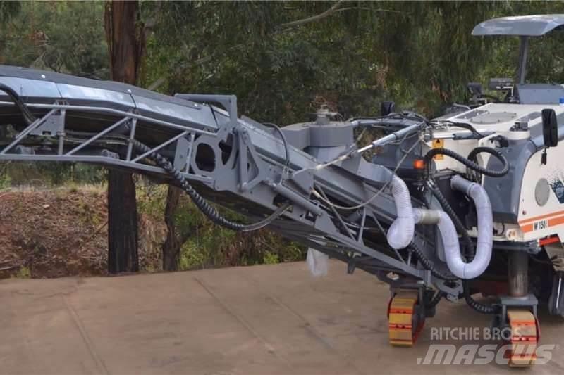 Wirtgen W150 Egyéb