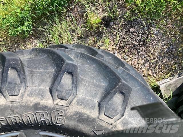 Trelleborg 540/65R34 Gumiabroncsok, kerekek és felnik