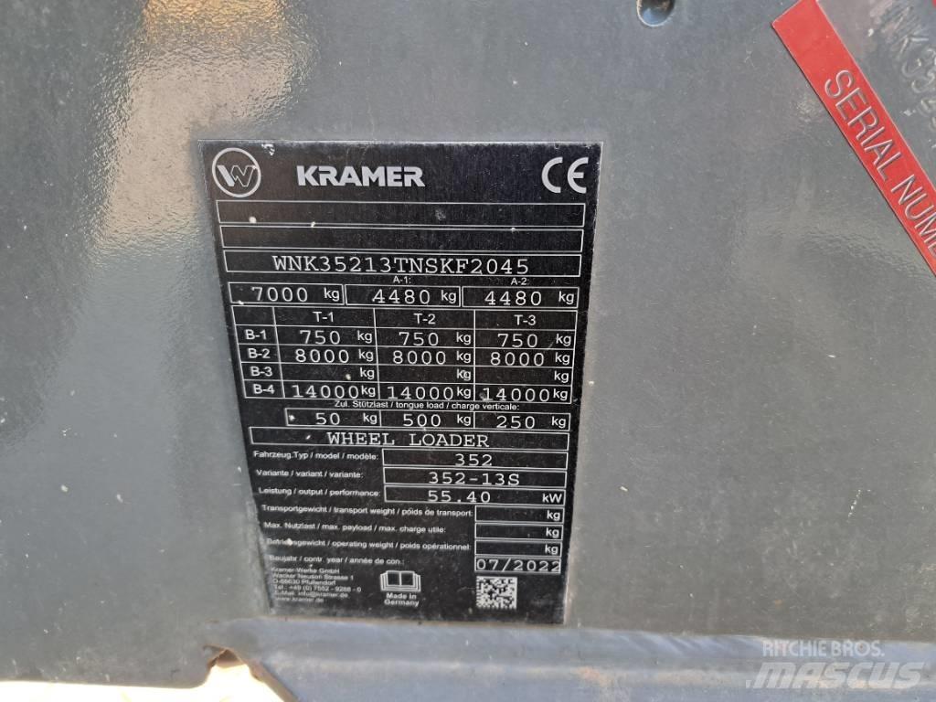 Kramer 8105 Gumikerekes homlokrakodók