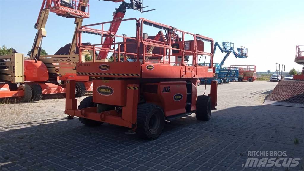 JLG 3394RT Ollós emelők