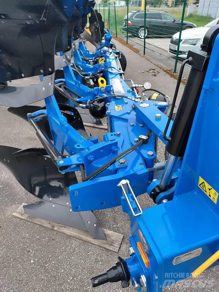 New Holland PHH4 Váltvaforgató ekék