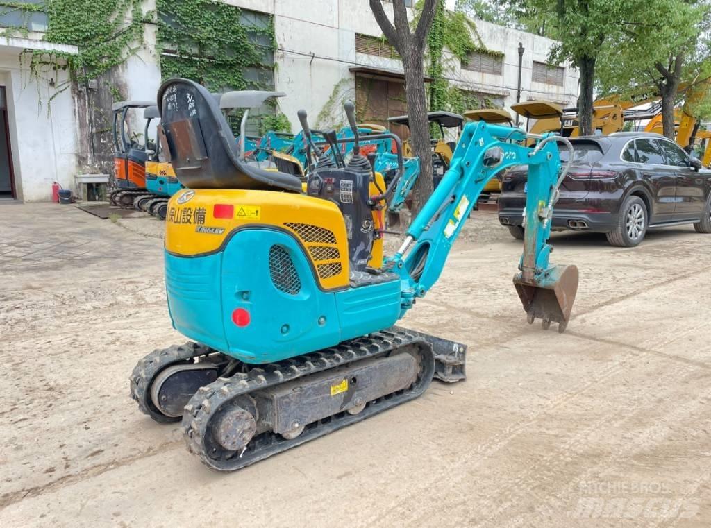 Kubota U 008 Mini kotrók < 7t