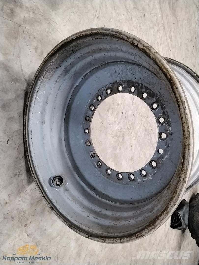 Valmet 941 20x34 Gumiabroncsok, kerekek és felnik
