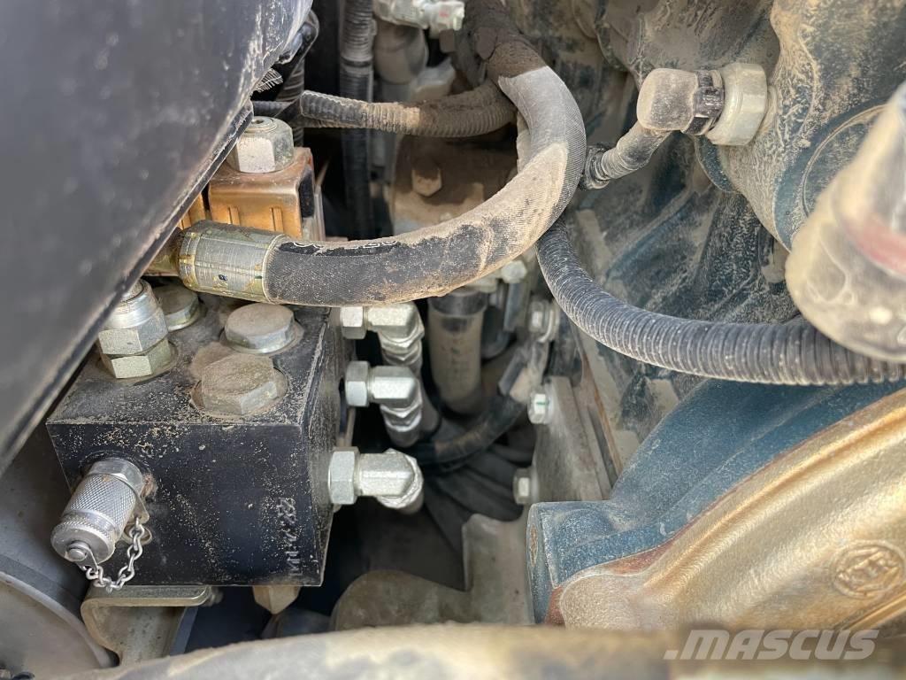 Dynapac CC1300 Ikerdobos hengerek