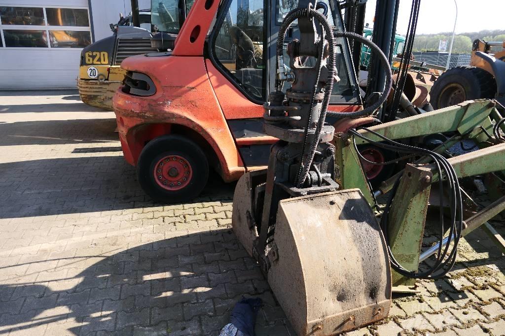 Hyundai 140-9 Gumikerekes kotrók