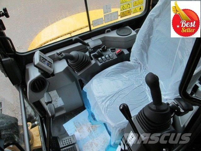 CAT 303.5 Mini kotrók < 7t