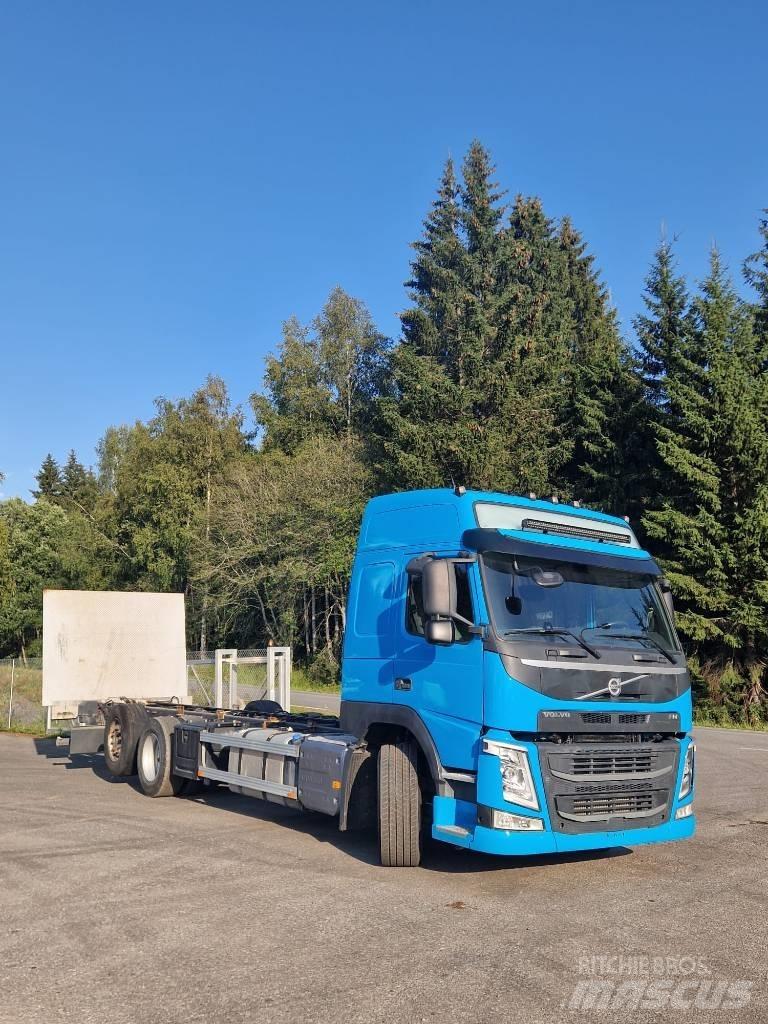 Volvo FM500 6X2*4 Fülkés alváz