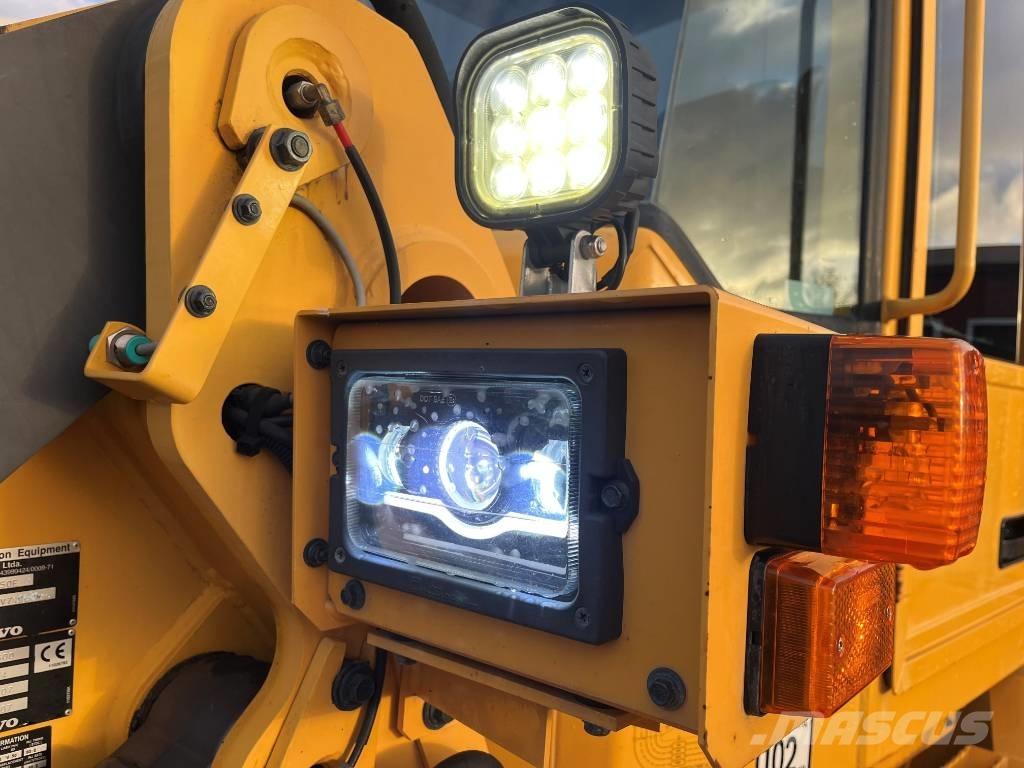 Volvo L 50 E Gumikerekes homlokrakodók