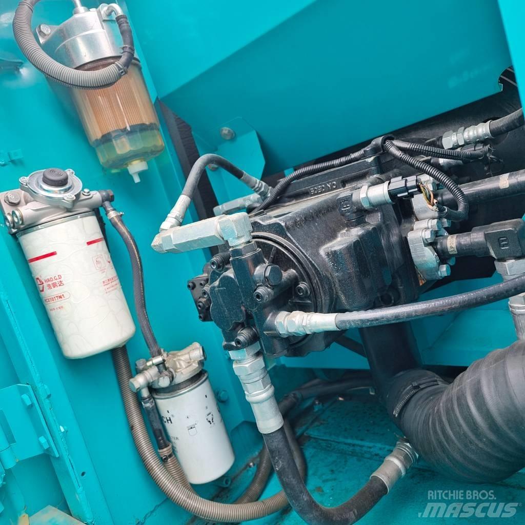 Kobelco SK 140 Lánctalpas kotrók