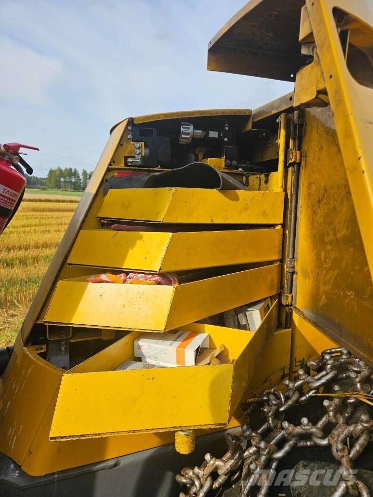 Sampo-Rosenlew HR 46 Betakarítók