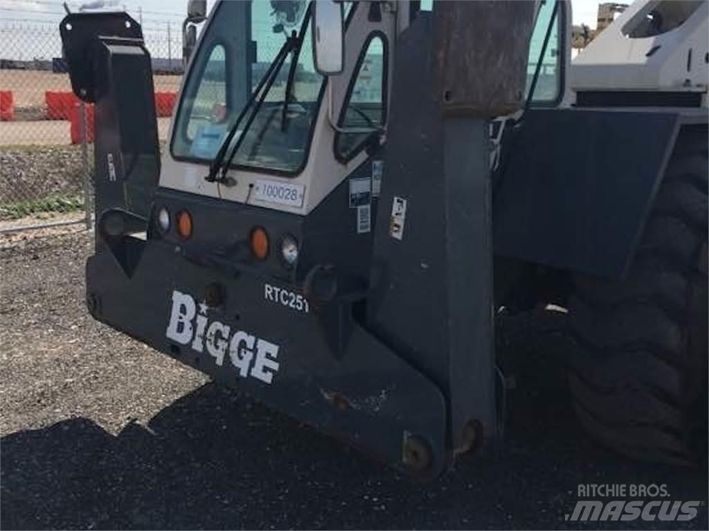 Terex CD225 Mobil daruk