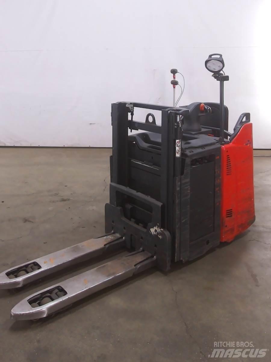 Linde D12HPSP Gyalogkíséretű targonca