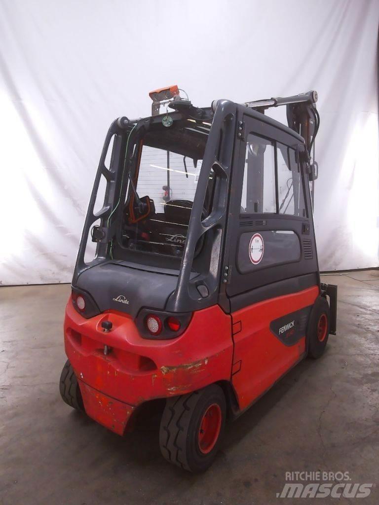 Linde E30L-01 Elektromos targoncák