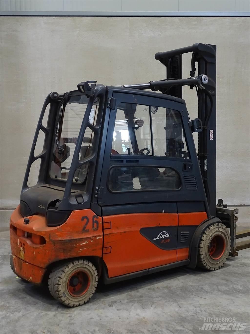 Linde E35L Elektromos targoncák