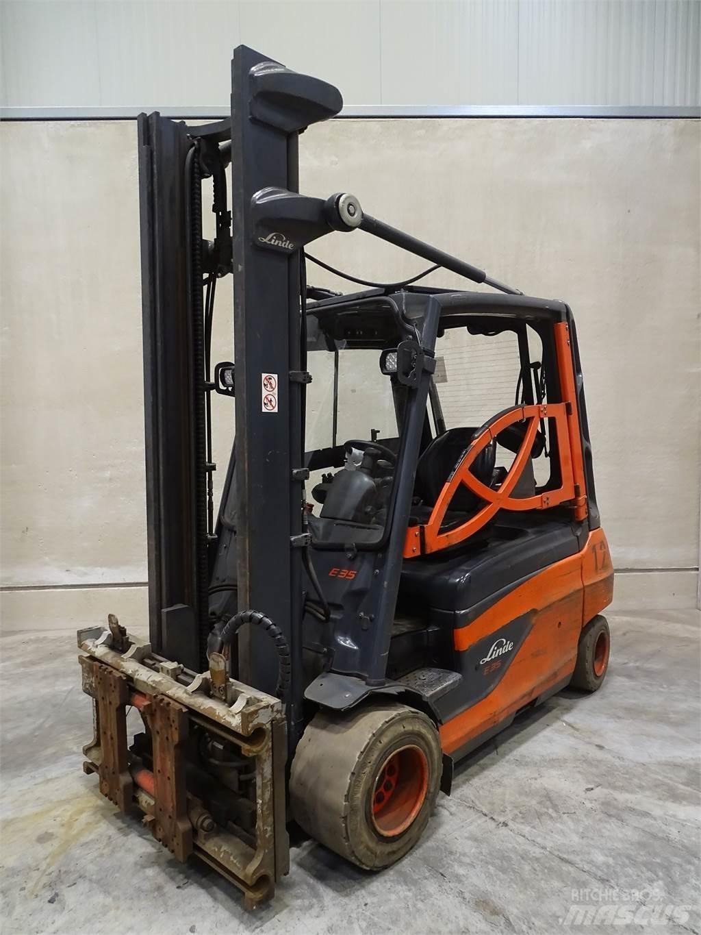 Linde E35L-01 Elektromos targoncák