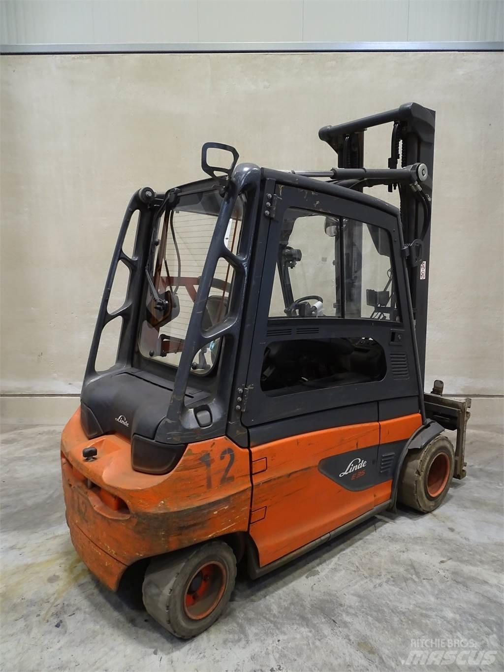 Linde E35L-01 Elektromos targoncák