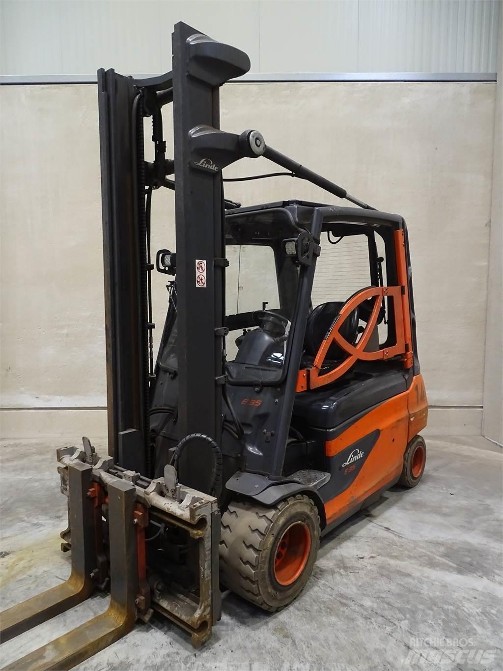 Linde E35L-01 Elektromos targoncák