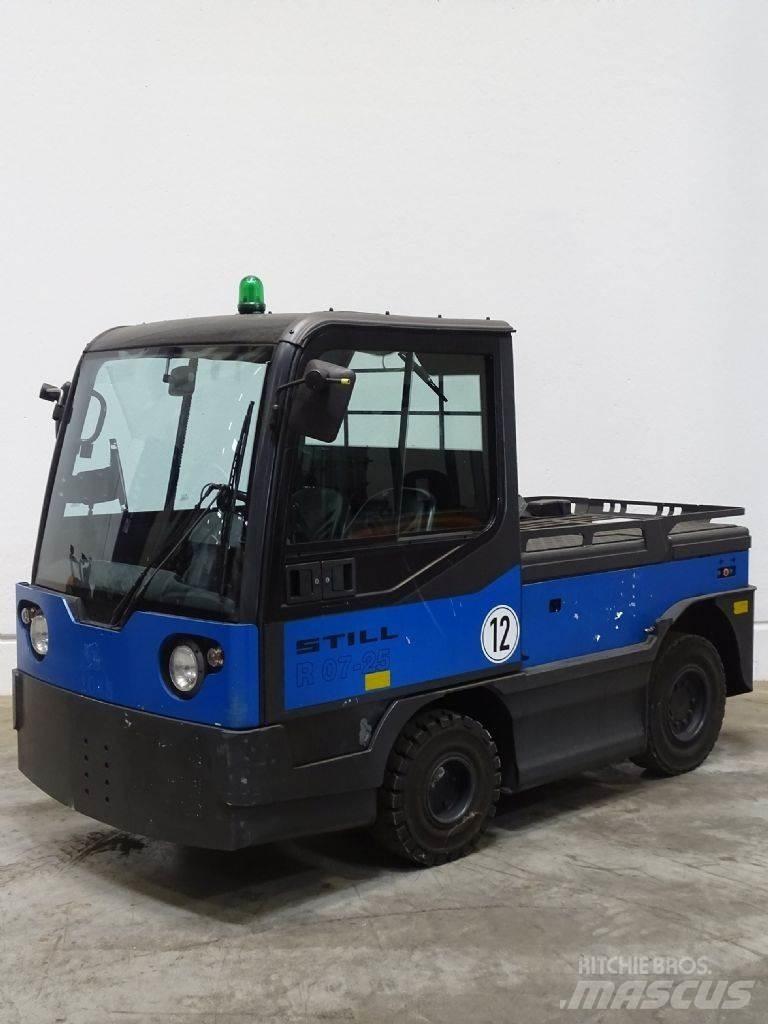 Linde P250 Vontatótargonca