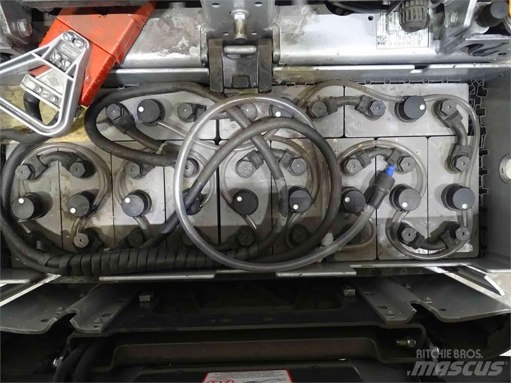 Still LTX50 Vontatótargonca