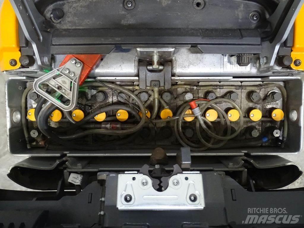 Still OPX-L12 Komissiózó alacsony emelésű targonca
