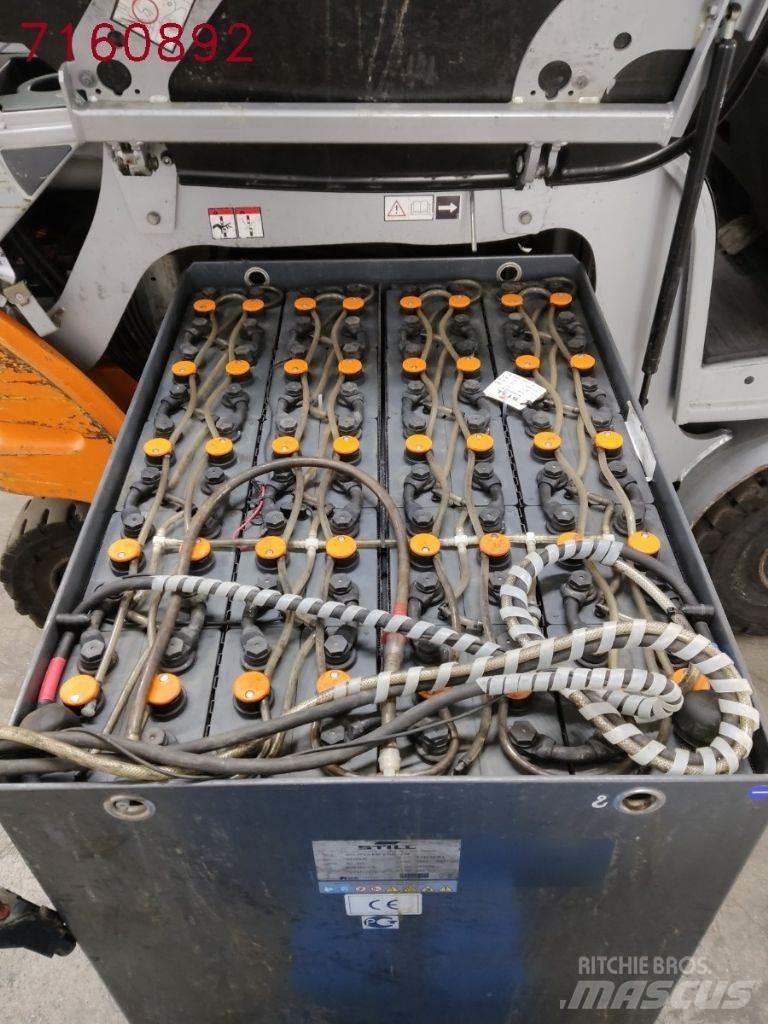 Still RX60-25 Elektromos targoncák
