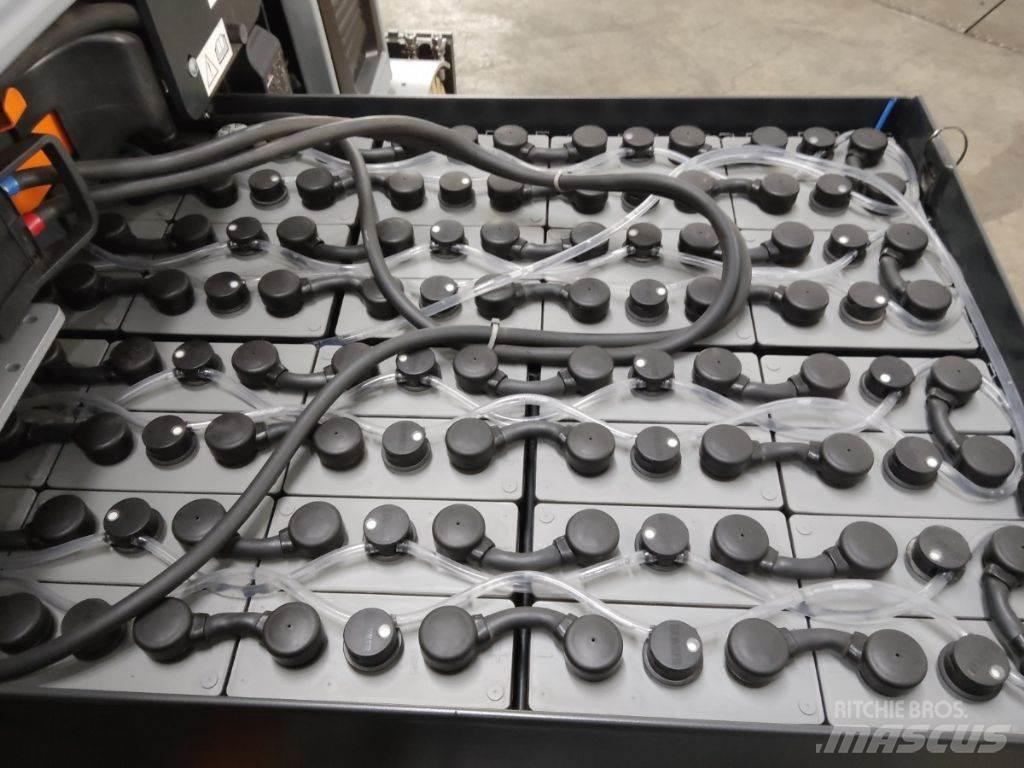 Still RX60-25 Elektromos targoncák