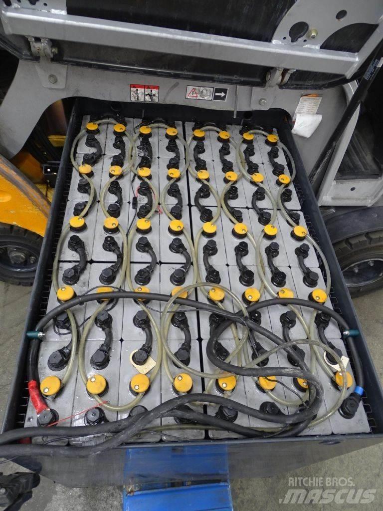 Still RX60-25 Elektromos targoncák
