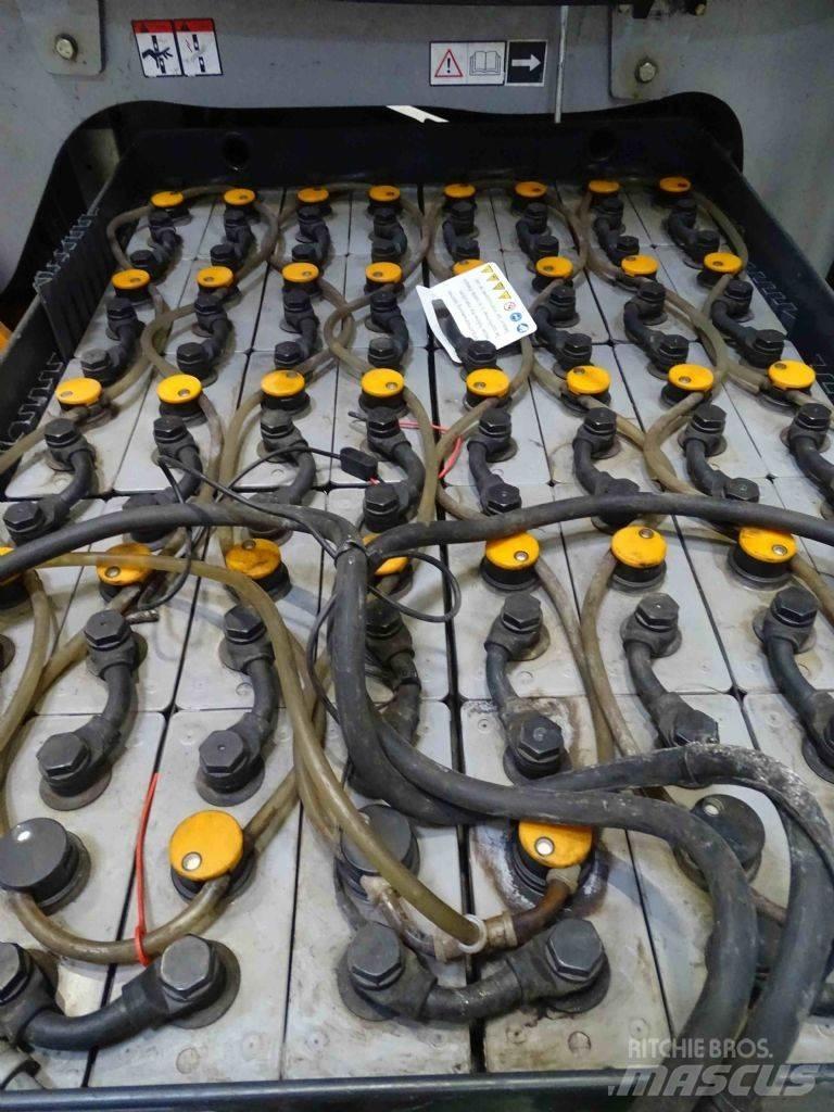 Still RX60-25 Elektromos targoncák