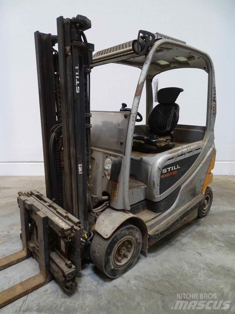 Still RX60-25 Elektromos targoncák