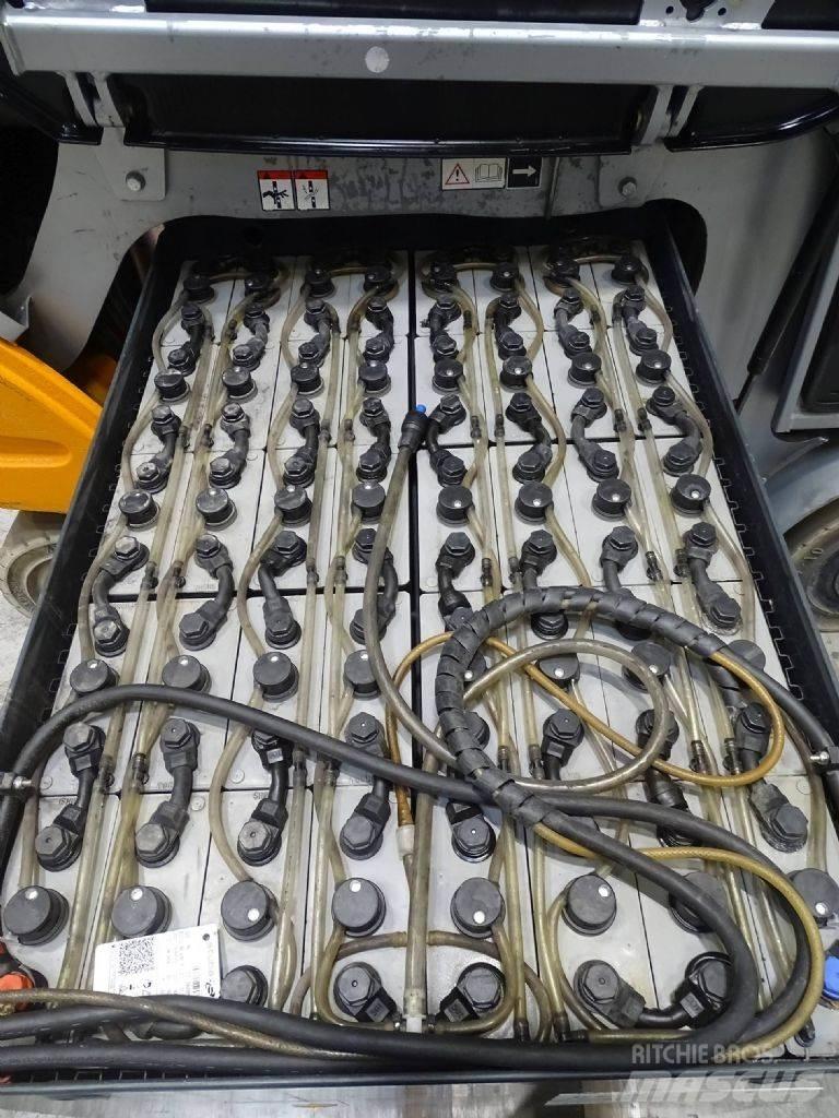 Still RX60-25 Elektromos targoncák