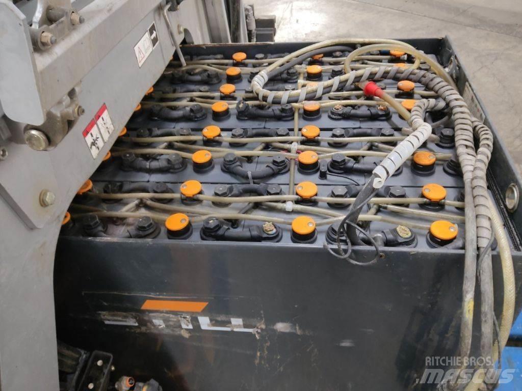 Still RX60-25 Elektromos targoncák