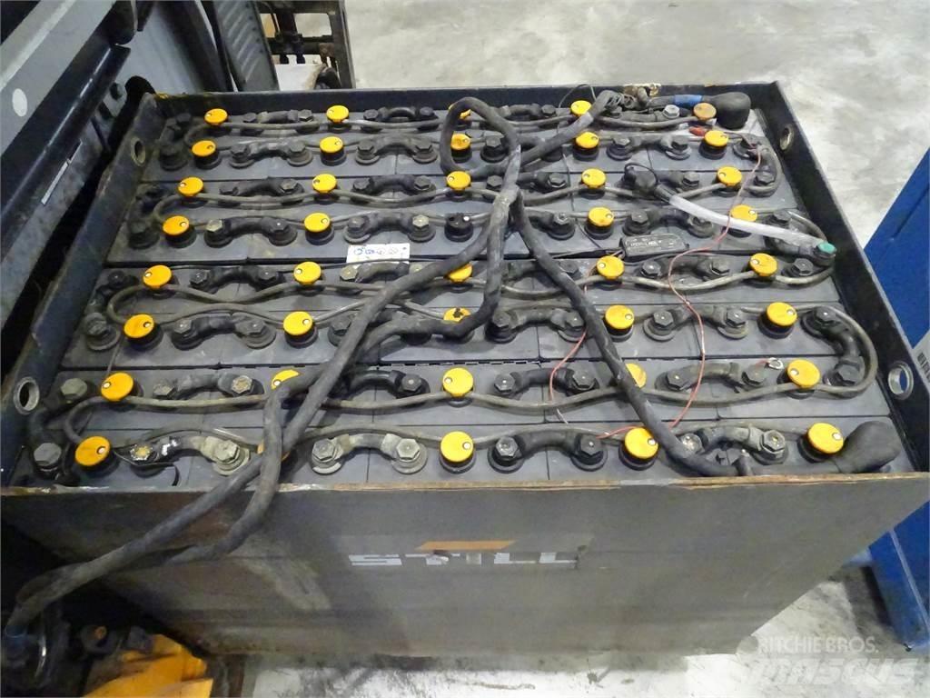 Still RX60-25 Elektromos targoncák