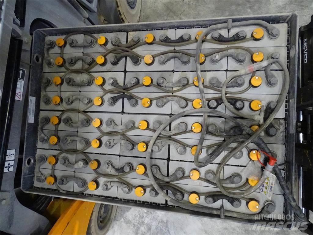 Still RX60-25 Elektromos targoncák