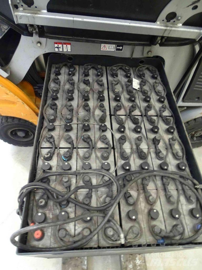 Still RX60-25/600 Elektromos targoncák
