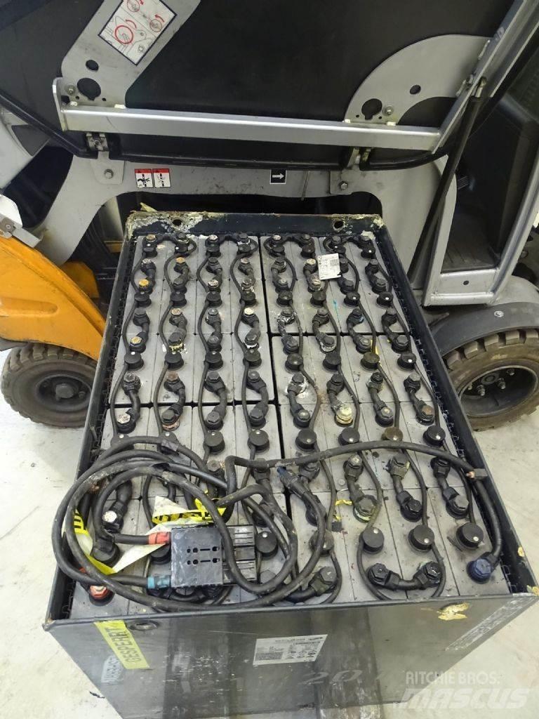 Still RX60-25/600 Elektromos targoncák