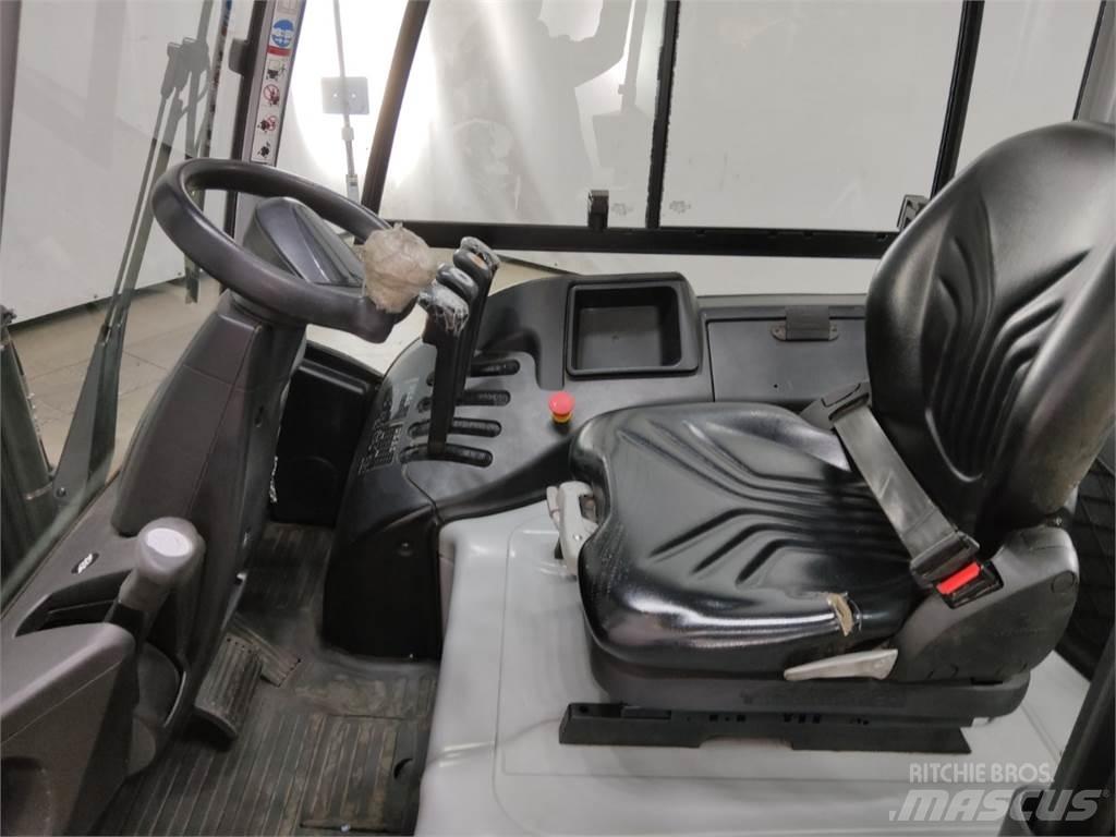 Still RX60-25L Elektromos targoncák