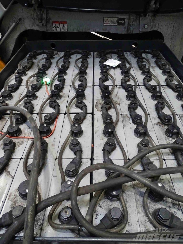 Still RX60-25L Elektromos targoncák