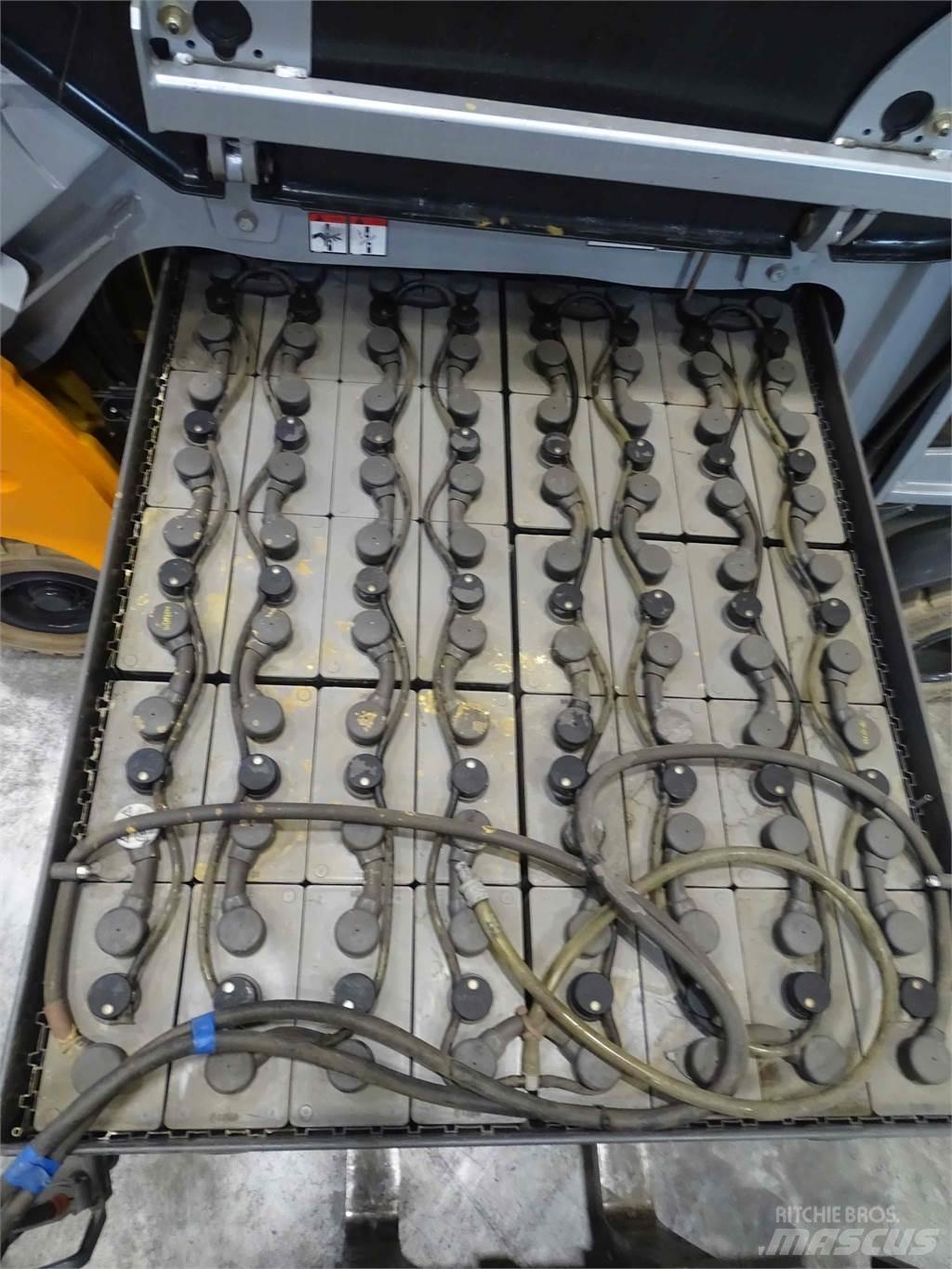 Still RX60-25L Elektromos targoncák