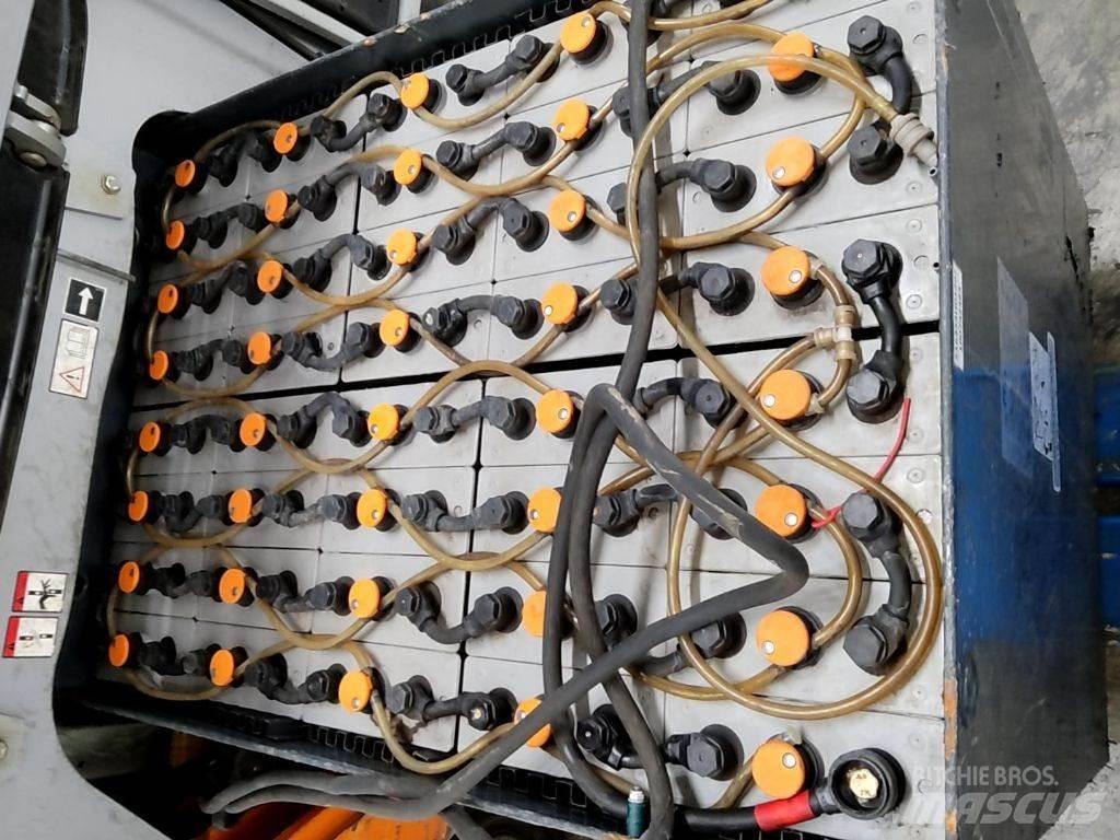 Still RX60-30 Elektromos targoncák