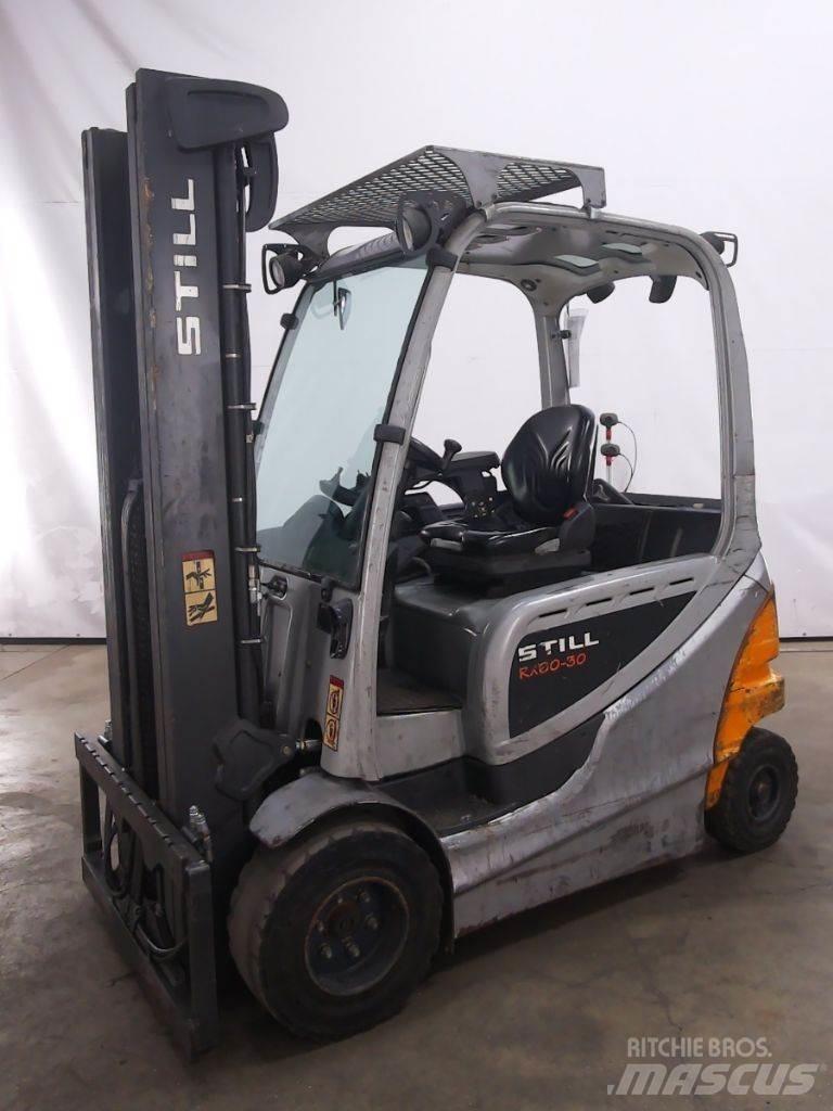 Still RX60-30 Elektromos targoncák