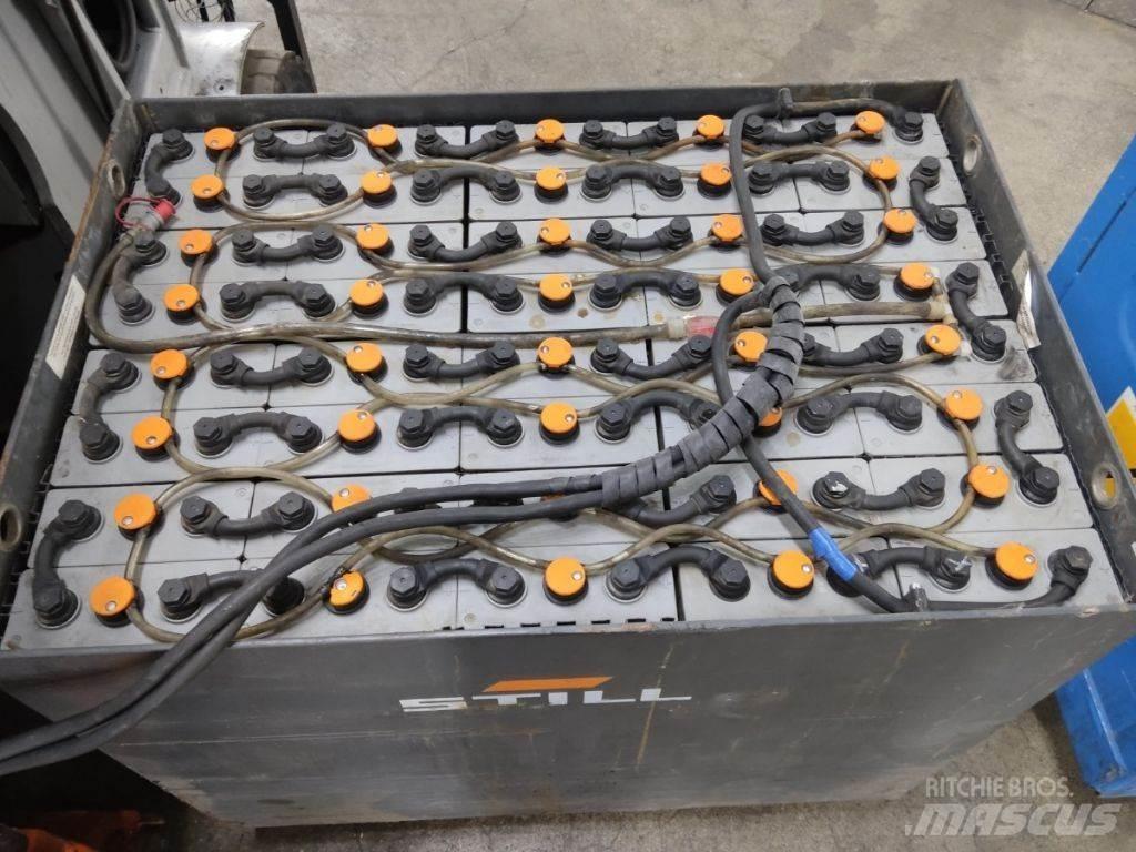 Still RX60-30 Elektromos targoncák