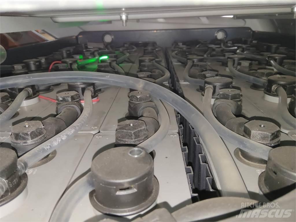 Still RX60-30 Elektromos targoncák