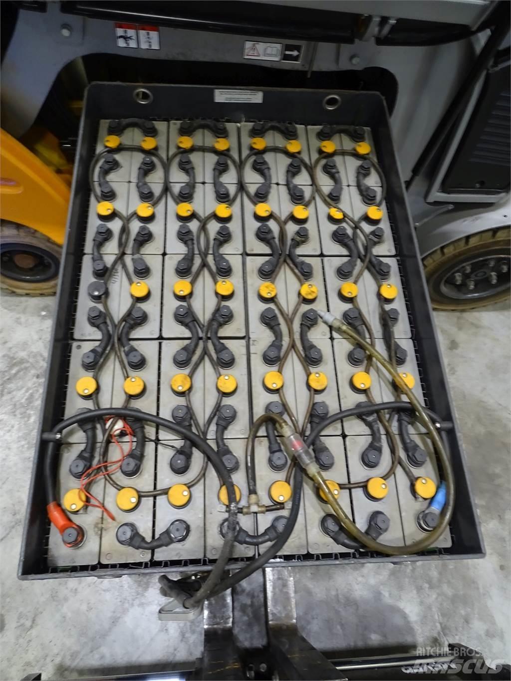 Still RX60-30 Elektromos targoncák
