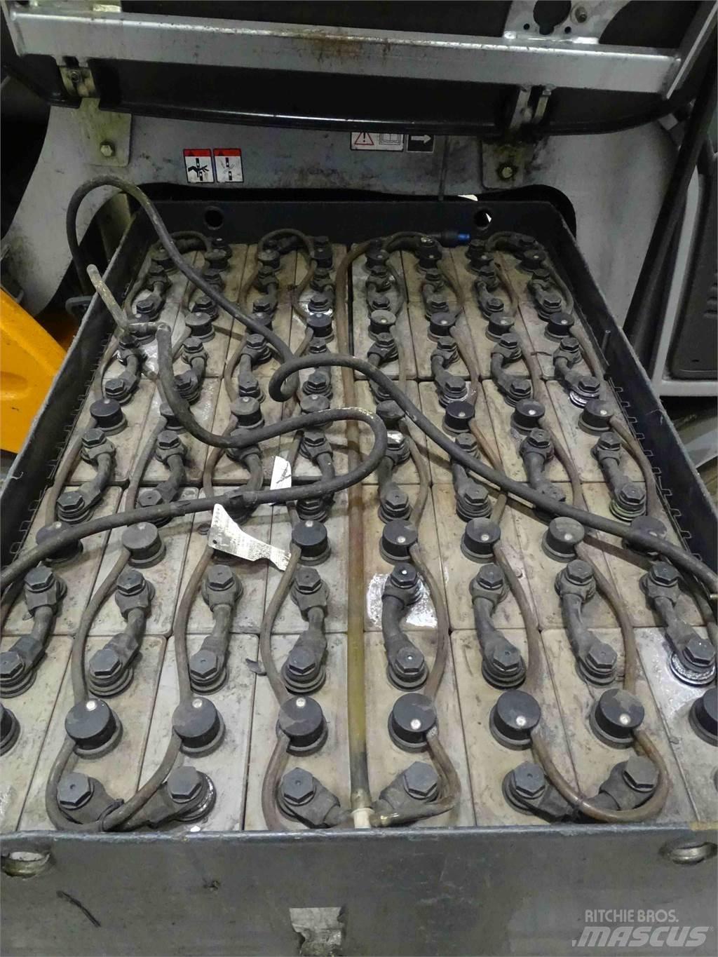 Still RX60-30 Elektromos targoncák