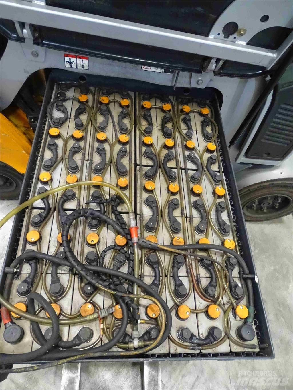 Still RX60-30 Elektromos targoncák
